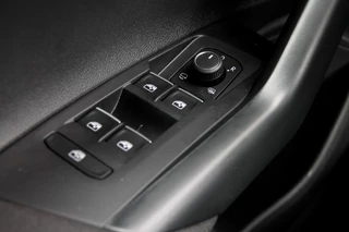 Volkswagen Polo Volkswagen Polo 2.0 TSI GTI - 207 pk **Beats / IQ Light / Carplay - afbeelding nr 32