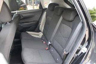 Hyundai Bayon Hyundai Bayon 1.0 T-GDI Premium Automaat Navi/Led/Cam/Pdc/Wint/Carplay/16