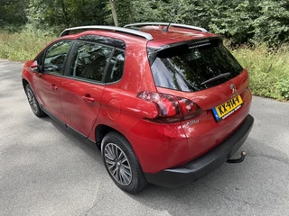 Peugeot 2008 Peugeot 2008 1.2 PureT. Blue Lion airco navi pano - afbeelding nr 63
