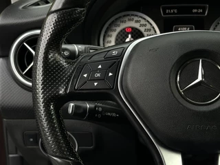 Mercedes-Benz A-Klasse Mercedes A-klasse 220 4Matic Prestige, CRUISE, NAVI, CAMERA, LEDER, LED, XENON, AIRCO, PDC, LICHTMETAAL 18