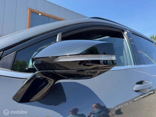 Kia Sportage Kia Sportage 1.6 T PHEV  AWD GT-PlusLine  , Panorama-dak , Dodehoek detectie , Parkeer assistent , Naviagtie & 360o Camera , Electr achterklep , Keyless , Luxe uitvoering ,  65km volledig electrische  rijden  hierna Hybride - afbeelding nr 15
