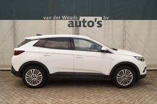 Opel Grandland X Opel Grandland X 1.2 Turbo 130pk Automaat Business Executive -NAVI- - afbeelding nr 2