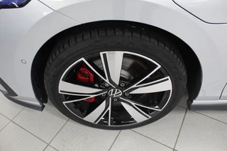 Volkswagen Golf Volkswagen Golf 1.4 eHybrid GTE 245PK IQ Light Panoramadak - afbeelding nr 41