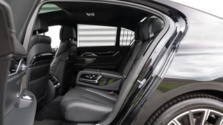 BMW 7 Serie BMW 7 Serie 745e High Executive M-Sport | Stoelventilatie | Head-up | Schuifdak | Harman/Kardon | Laserlight | Soft-Close - afbeelding nr 28