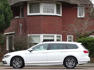 Volkswagen Passat Volkswagen Passat Variant 1.4 TSI ACT 149PK DSG / HighLine / R-line / LED *NAP* - afbeelding nr 5