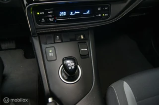 Toyota Auris Toyota Auris 1.8 Hybrid Trend - afbeelding nr 24