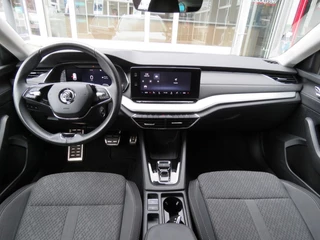 Škoda Octavia Škoda Octavia Combi 1.4 TSI 204pk IV PHEV Business Edition / Stoel & stuurwiel verwarming / Navi / Led / 18 Inch / BOVAG garantie - afbeelding nr 22