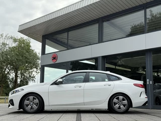 BMW 2 Serie BMW 2-serie Gran Coupé 218d Aut. Business Ed. | Navi | LMV | CarPlay | - afbeelding nr 3