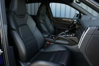Porsche Cayenne Porsche Cayenne 3.0 E-Hybrid|360 camera|leder|Sportchrono - afbeelding nr 21