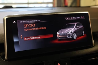 BMW 2 Serie BMW 2 Serie Gran Tourer 218i Luxury Line | 7-Zitter | HUD | Lederen bekleding | Stoel- en stuurverwarming | Navigatie | Camera | Adaptieve LED-koplamp | Sportstoelen | Alarm Klasse 3 | Elek. achterklep | DAB | Dealer onderhouden | NAP Logisch - afbeelding nr 26