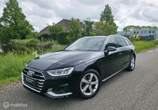 Audi A4 Avant 35 TFSI Business Ed. / Camera / Navi / Carplay