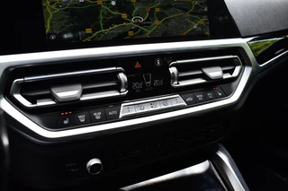 BMW 2 Serie BMW 2 Serie Coupé 220i High Executive M Sport | Schuif-/Kanteldak | 19'' Velgen | Elektrisch vers. Stoelen + Memory | Camera | CarPlay | - afbeelding nr 21