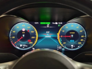 Mercedes-Benz C-Klasse Mercedes-Benz C-klasse 300 de Premium Plus Pack AMG Night | Pano | Keyless | Multibeam | Stoelverwarming - afbeelding nr 24