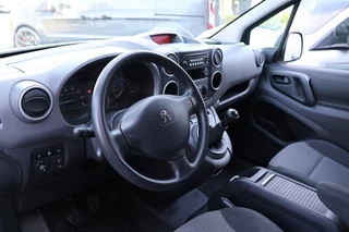 Peugeot Partner Peugeot Partner 120 1.6 BlueHDi 100 | Airco | Cruise control | PDC | Imperiaal | Elek. ramen | Bluetooth | MF Stuur | Houten vloer | NAP Logisch | NL Auto - afbeelding nr 8