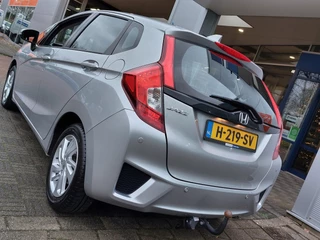 Honda Jazz 1.3 i-VTEC 102pk Comfort | Navi | Airco | Cruise | Bluetooth Carkit+Streaming |  Pdc V+A | Stoelverwarming | Rijstrook+Licht+Regensensor | 15''lm | Trekhaak - afbeelding nr 35