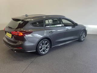 Ford Focus Ford Focus Wagon 1.0 EcoBoost Hybrid ST Line Navigatie Climate Control Led Dab Camera Parkeer sensoren Cruise Control Lichtmetalen velgen - afbeelding nr 7