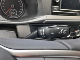 Volkswagen Transporter Volkswagen Transporter 150pk Automaat L2H1 28 Highline Navigatie Apple Carplay Cruise control Airco 3-Zits Euro6 - afbeelding nr 11