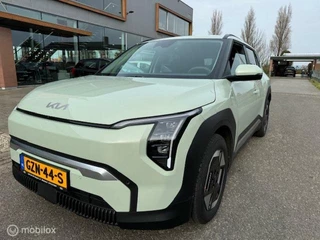 Kia EV3 Kia EV3 Plus 58.3 kWh Volledig electrisch rijden , mooie luxe uitvoering  436km bereik - afbeelding nr 9