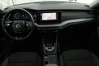 Škoda Octavia Skoda Octavia 1.4 TSI iV Business Edition | Trekhaak |  Stoelverwarming | Carplay | Full LED | PDC | Navigatie | Climate control | Cruise control | PHEV - afbeelding nr 7