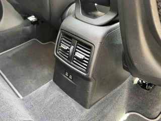 BMW X1 BMW X1 SDrive18i High Executive Trekhaak Navigatie Led verlichting Clima Cruise Panorama - afbeelding nr 40