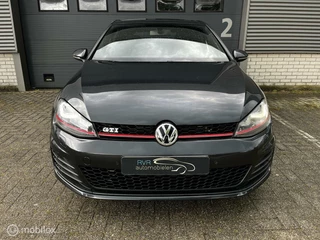 Volkswagen Golf Volkswagen Golf 2.0 TSI GTI AUTOMAAT/PANODAK/NAVI/CRUISE - afbeelding nr 2