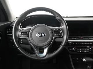Kia Niro Kia Niro 1.6 GDi Hybrid DynamicPlusLine - Navigatie - Camera - Stoel- en stuurverwarming - Climate control - Trekhaak - Fabrieksgarantie tot 09-2027 - afbeelding nr 23