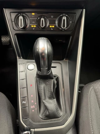 Volkswagen Polo Volkswagen Polo 1.0 TSI Highline Automaat-Navigatie-Apple Carplay-Clima-Stoelverwarming-Parkeersensoren V+A-Lm16''velgen - afbeelding nr 26