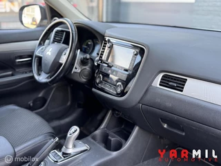 Mitsubishi Outlander Mitsubishi Outlander 2.0 PHEV Executive Edition NAP DEALER ONDERHOUDEN ZEER NETTE WAGEN - afbeelding nr 26