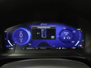 Ford Kuga Ford Kuga 225PK PHEV Titanium X WINTERPACK | CRUISE | CAMERA | CARPLAY! - afbeelding nr 17