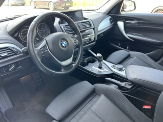 BMW 1 Serie BMW 1 Serie 118d Centennial Executive 50% deal 6.975,- ACTIE Trekhaak / LED / Sport stoelen / Stoel verwarming / PDC achter - afbeelding nr 29