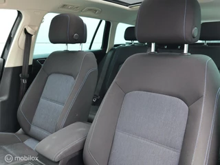 Volkswagen Passat Volkswagen Passat 1.4 TSI GTE Pano LED Trekhaak CarPlay - afbeelding nr 5