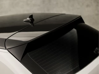 Audi A1 Sportback (APPLE CARPLAY, GROOT NAVI, VIRTUAL COCKPIT, GETINT GLAS, LM VELGEN, SPORTSTOELEN, CRUISE, LANE ASSIST, ARMSTEUN, NIEUWE APK, NIEUWSTAAT) - afbeelding nr 37