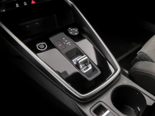 Audi A3 Automaat (APPLE CARPLAY, GROOT NAVI, CLIMATE, GETINT GLAS, SPORTSTOELEN, CRUISE, MATRIX LED, PARKEERSENSOREN, NIEUWSTAAT) - afbeelding nr 10