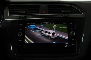 Volkswagen Tiguan Volkswagen Tiguan 1.4 TSI eHybrid Life | Stoel & stuurverwarming |  Carplay | Adaptive cruise | Full LED | Navigatie | Parkeerhulp | Active Info Display - afbeelding nr 14