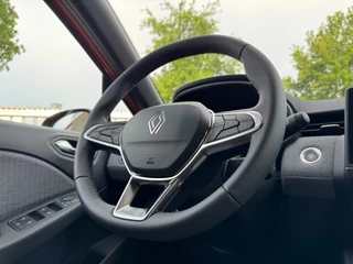 Renault Clio Renault Clio 1.0 TCe ECO-G 100 techno AUTOMAAT / CAMERA / NAVI / CARPLAY / ECC / ZGAN - afbeelding nr 13