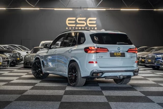 BMW X5 BMW X5 xDrive50e Hybrid M-Sport | Pano Skylounge | HUD | 360 | Brooklyn Grau - afbeelding nr 12