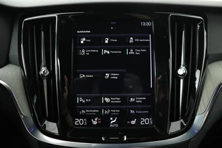 Volvo V60 Volvo V60 2.0 T6 Recharge AWD Inscription | Trekhaak |  Stoel & stuurverwarming | Leder | Camera | Adaptive cruise | Carplay | Memory - afbeelding nr 20