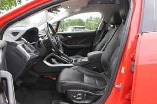 Jaguar I-PACE Jaguar I-PACE EV400 First Edition 90 kWh / Full option / Panoramadak / 360Camera / Head-up / Luchtvering / Leder / Meridian / Stuurverwarming - afbeelding nr 10