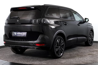 Peugeot 5008 | Dig. Cockpit | Adapt. Cruise | Stoelverw. | PDC | Camera | NAV + App. Connect | ECC | Elek. Klep | LM 19