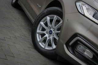 Ford Mondeo Ford Mondeo Wagon 2.0 IVCT HEV Titanium 187pk | Adaptieve Cruise | Trekhaak | Panorama Dak - afbeelding nr 2