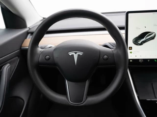 Tesla Model 3 Tesla Model 3 Standard RWD Plus 60 kWh | Zwart leder | Autopilot | Premium audio | Trekhaak - afbeelding nr 30