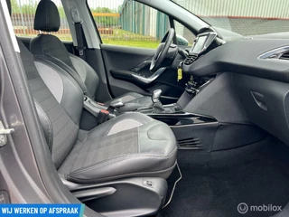 Peugeot 2008 Peugeot 2008 1.2 PureTech Allure | Lage km-stand | Zeer net - afbeelding nr 13