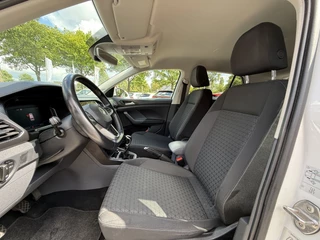 Volkswagen T-Cross Volkswagen T-Cross 1.0 TSI Life Climate/Cruise/Getint glas/Keyless entry/Virtuel cockpit/PDC/LED - afbeelding nr 3
