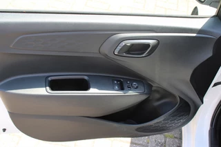 Hyundai i10 Hyundai i10 1.0 Comfort Smart Navi/Cam/Carplay/Cruise 