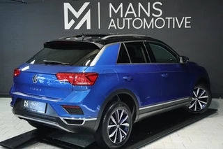 Volkswagen T-Roc Volkswagen T-Roc 1.5 TSI / PANODAK / VIRTUAL / DODEHOEK / ACC / CAMERA - afbeelding nr 4