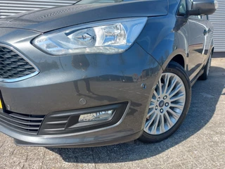 Ford Grand C-Max Ford Grand C-Max 1.0 Titanium, airco,cruise,navigatie/camera,stoel/stuurverwarming,voorruit verwarmd,parkeersensoren, - afbeelding nr 2