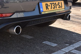 Volkswagen Golf | Pano | Keyless | Camera | Carplay | DAB | Stoelverw | Dynamic LED | Digitale tellers | Adapt.CC - afbeelding nr 32