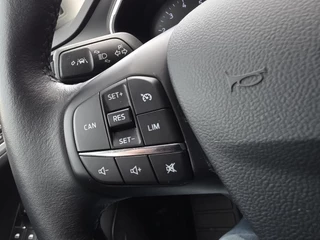 Ford Focus Ford Focus 1.0 EcoBoost, 1e Eig! Carplay! Trekhaak! Zondag OPEN! - afbeelding nr 19