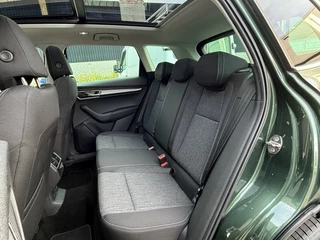 Škoda Karoq Škoda Karoq 1.5 TSI ACT St. Bus. NAP Automaat Pano Trekhaak Canton ACC Led - afbeelding nr 15