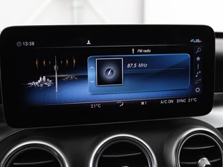 Mercedes-Benz C-Klasse Mercedes-Benz C-klasse 300e AMG Night | Adaptive cruise |  Stoelverwarming | Carplay | Leder/Alcantara | Camera | Navigatie | Full LED - afbeelding nr 29